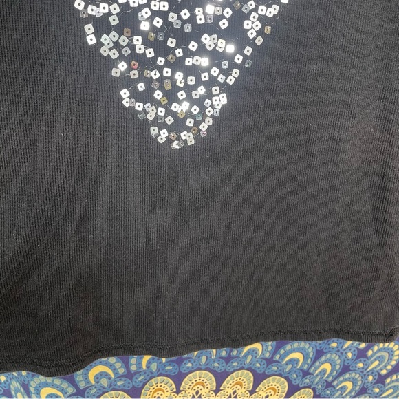 🦋5/20$🦋 sequin detailed tank top - Picture 6 of 7